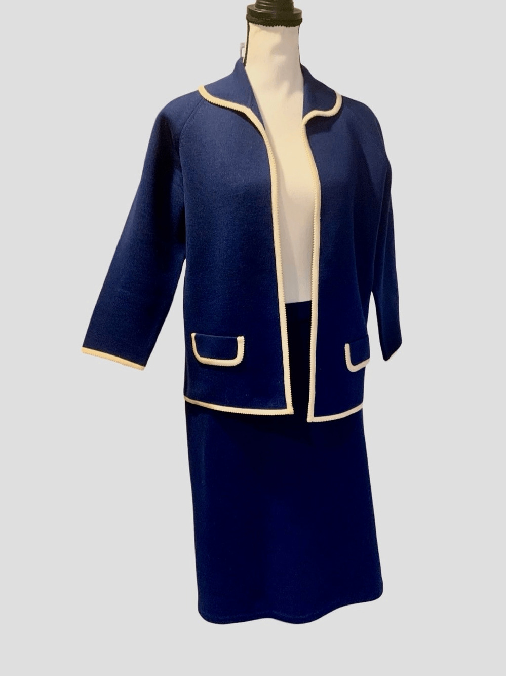 Skirt Blazer Suit Wool Vintage 2pc